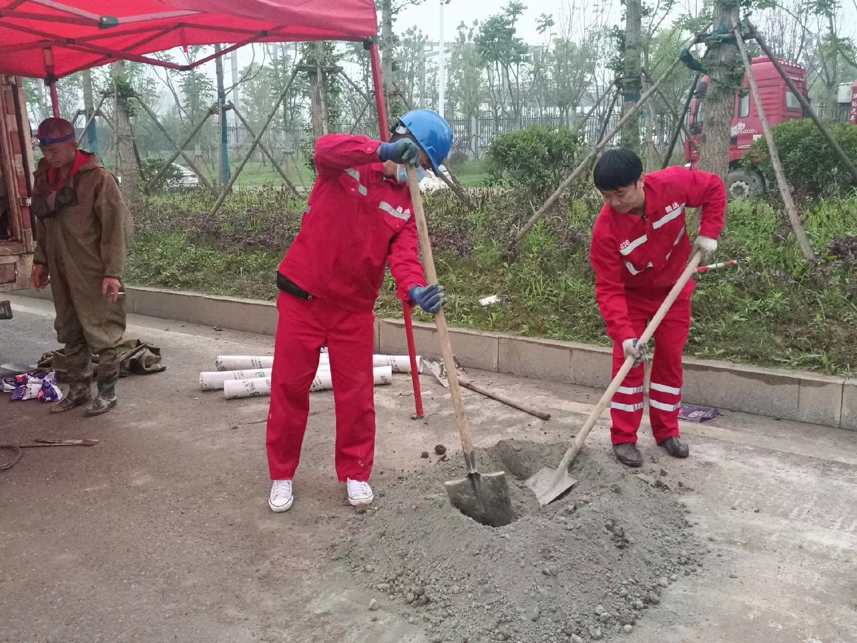 海口管道疏通哪家好】及时进行市政管道清淤